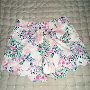 Crown & Ivy Floral Scalloped Shorts - Pink, Green, Blue